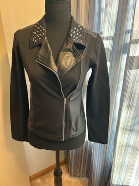 D-Signed girls XL Black Studded Perforated Faux-Leather Moto Jacket